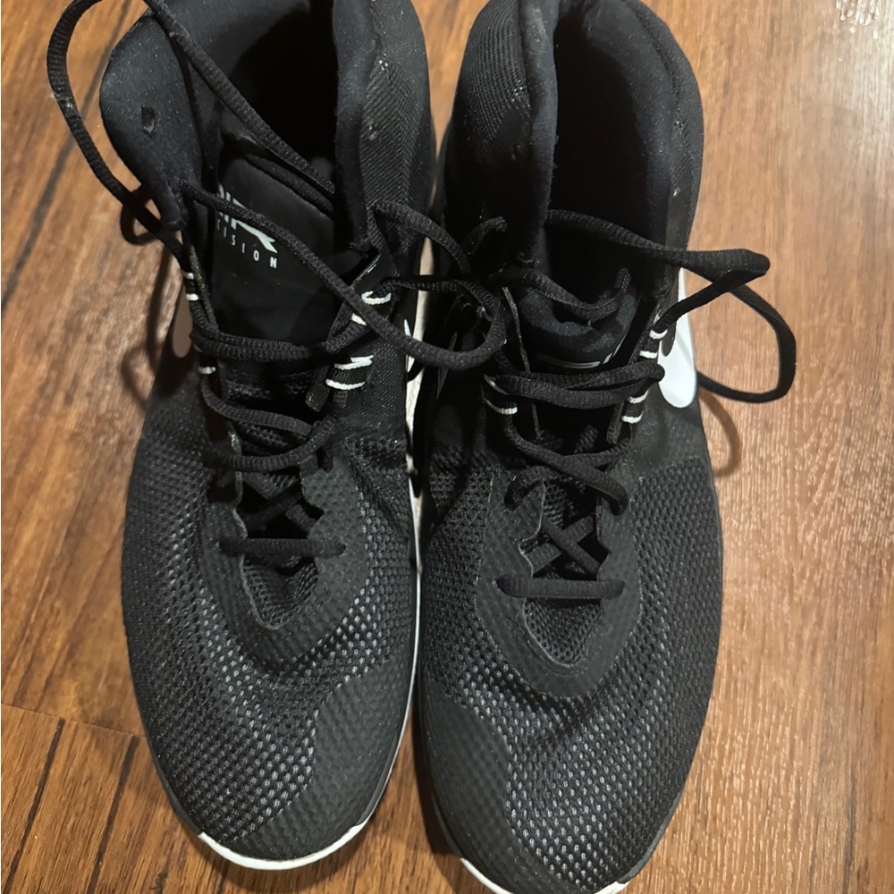 Nike Black Sneakers